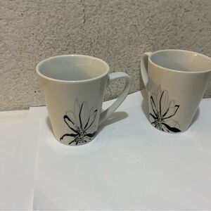 Vintage  2 Rare Graydon Hall Logo Floral Design Black and White Coffee Tea Mug